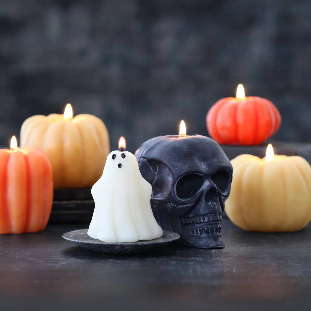 Sculpted Skull Candle – 100% Beeswax – Black - Handcrafted | Candles | Wiccan Center