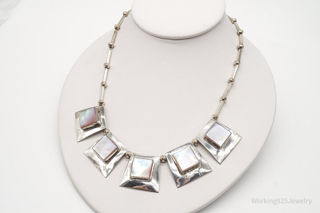 Vintage Native America Pink Mother Of Pearl Silver Necklace | Jewelry > Necklaces > Pendants | Wiccan Center