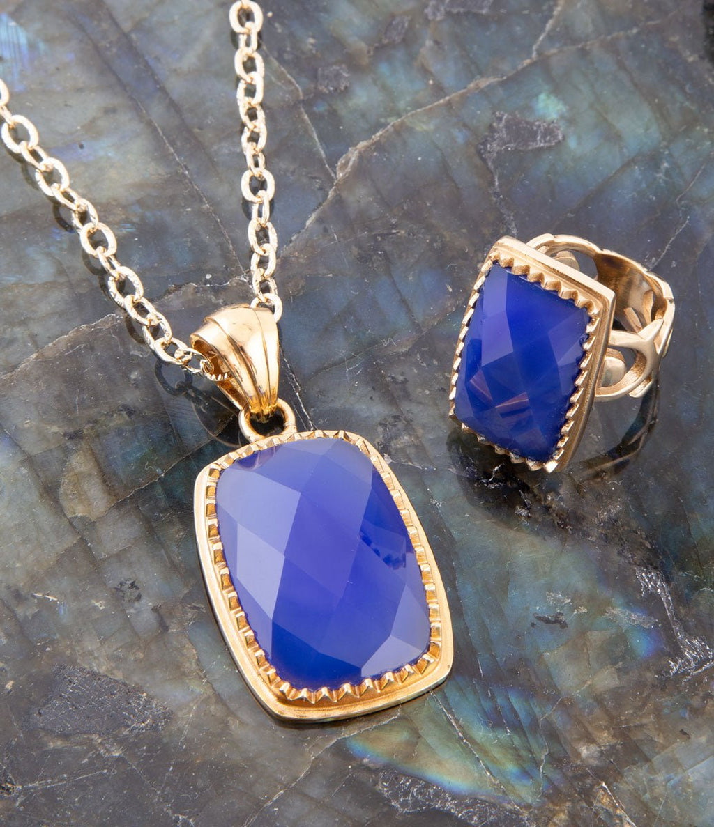 Filigreed Blue Agate Golden Pendant Necklaces | Necklaces | Wiccan Center