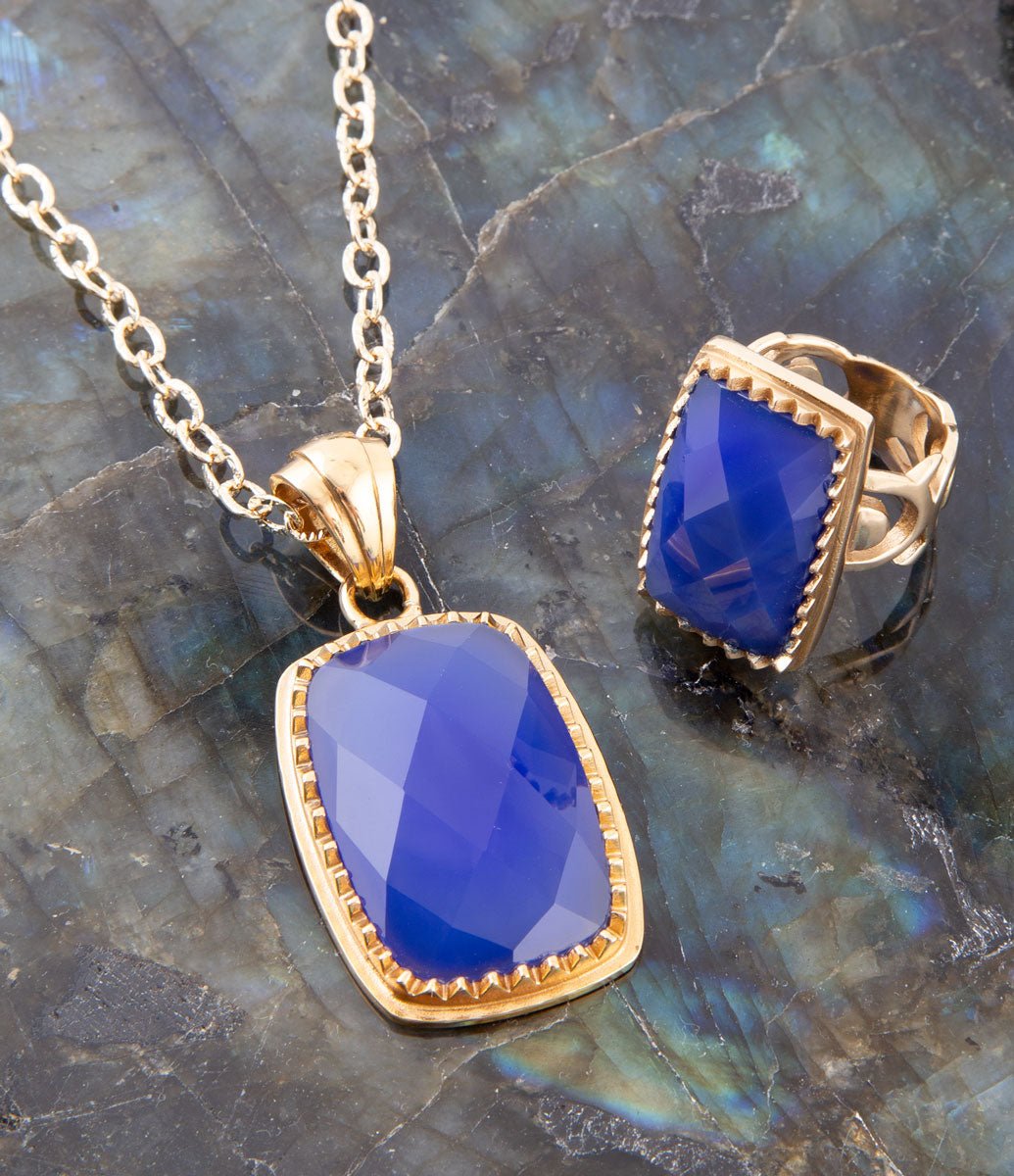 Filigreed Blue Agate Golden Pendant Necklaces | Necklaces | Wiccan Center