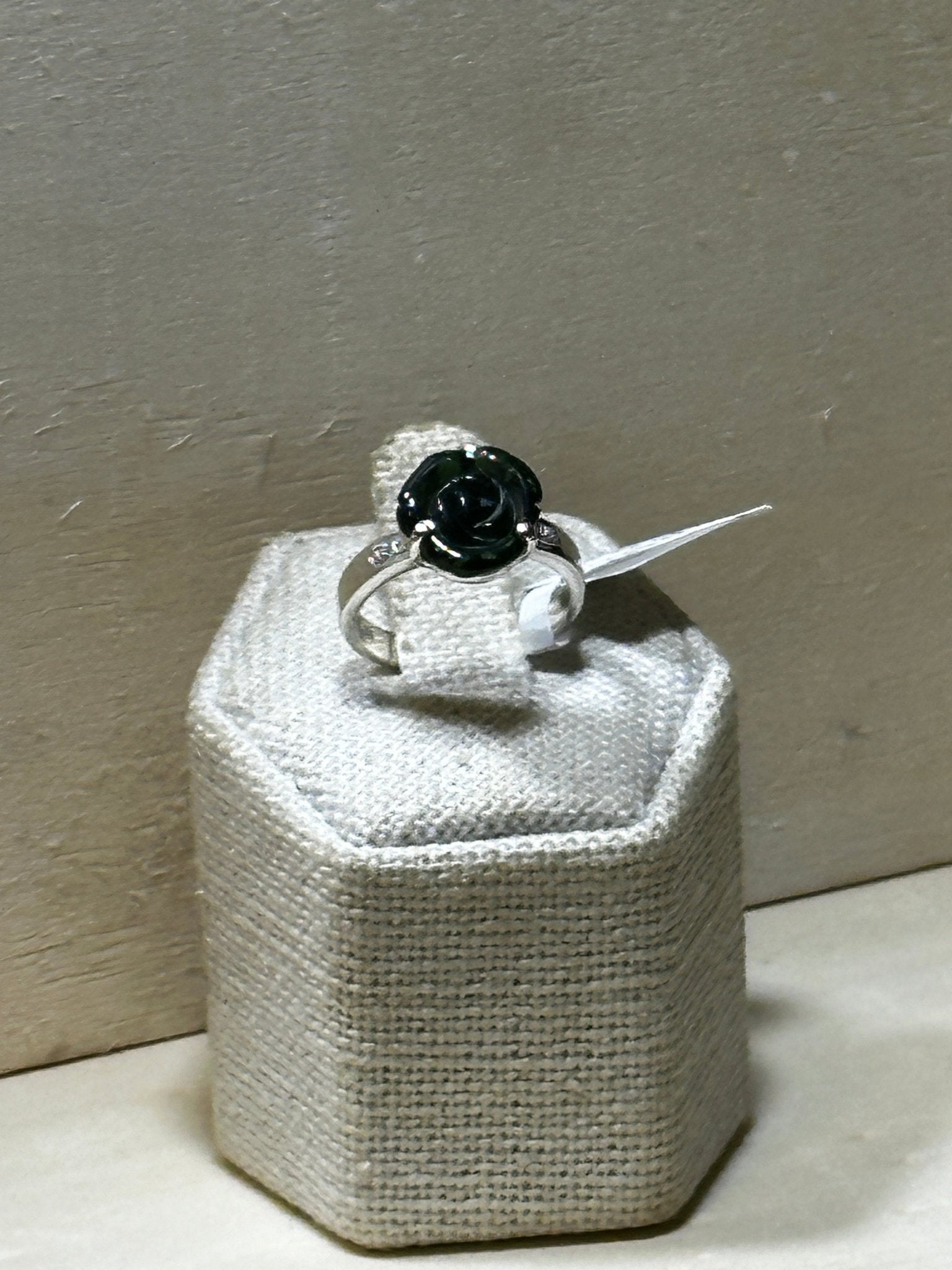Green Tourmaline Flower Ring (03.0048)