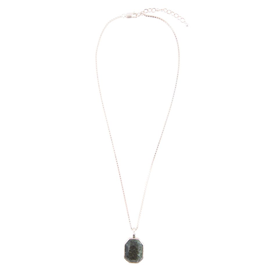 Hammered Green Seraphinite and Sterling Silver Pendant Necklace | Necklaces | Wiccan Center