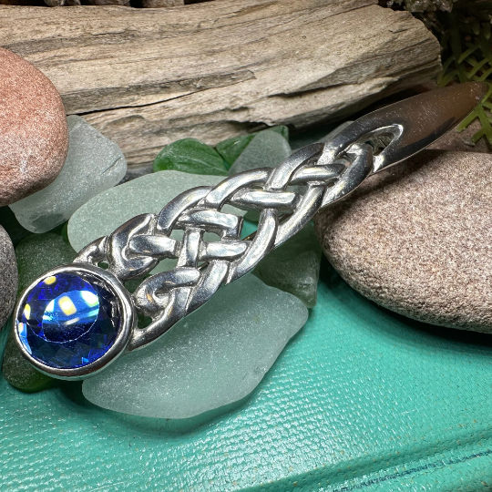 Overton Celtic Knot Kilt Pin - Handmade in Scotland | Kilt Pin | Wiccan Center