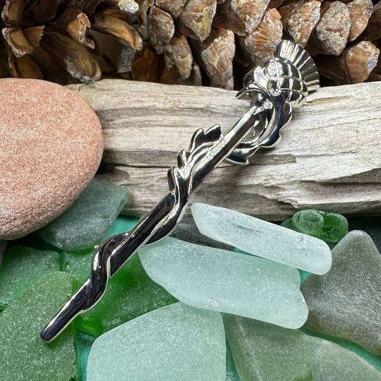 Scrolling Leaf Thistle Kilt Pin - Handmade in Scotland | Kilt Pin | Wiccan Center