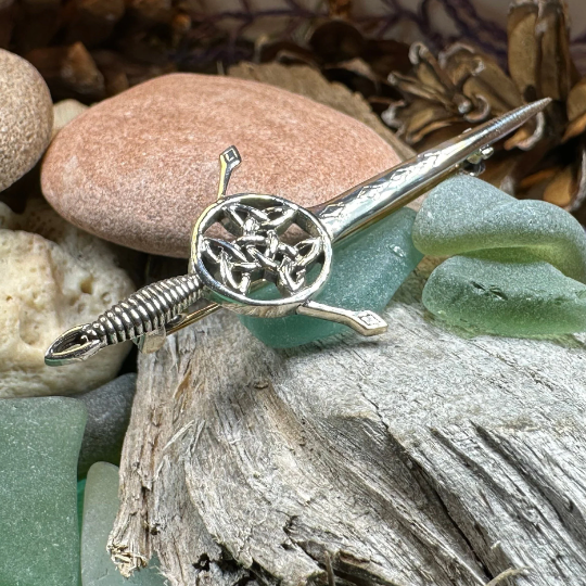 Trinity Knot Sword Kilt Pin | Kilt Pin | Wiccan Center