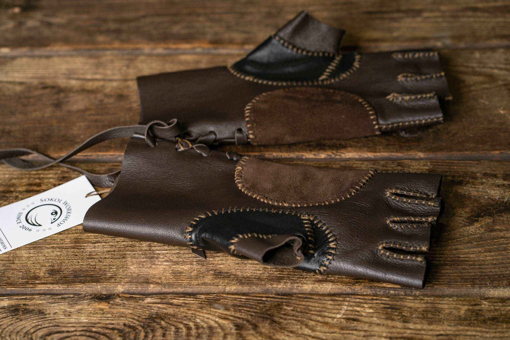 Aragorn strider leather gloves | | Wiccan Center