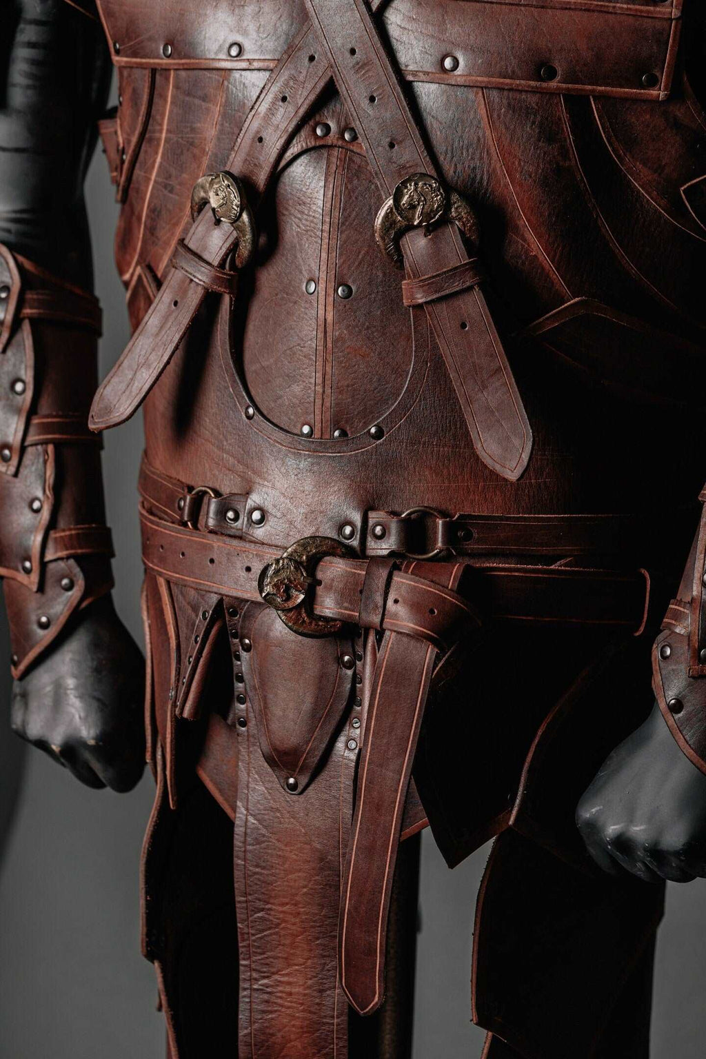 Dark Elf armor | | Wiccan Center