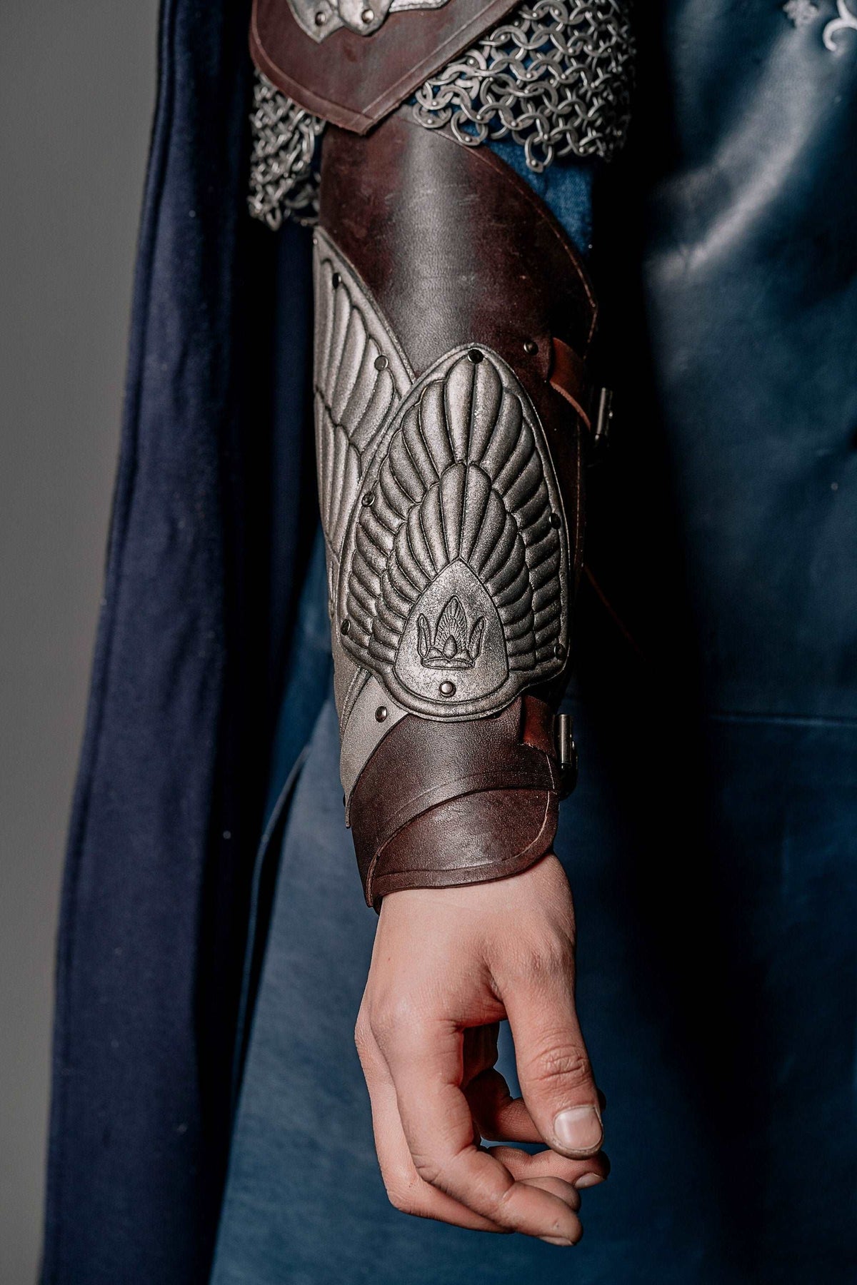 Aragorn's King bracers (Lord of the Rings) | | Wiccan Center