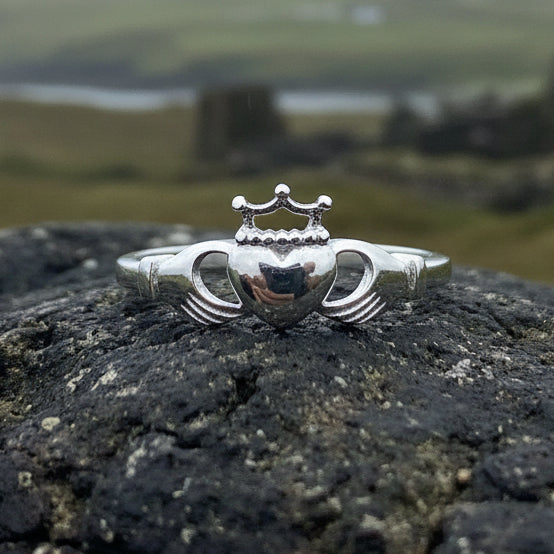 Bantry Claddagh Ring | Ring | Wiccan Center