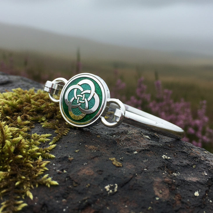 Enamel Celtic Dara Knot Bracelet | Bracelet | Wiccan Center