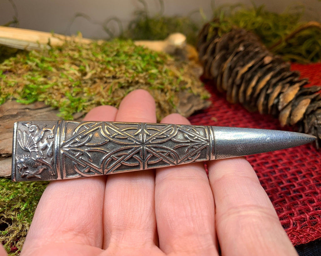 Aerona Welsh Dragon Kilt Pin | Kilt Pin | Wiccan Center