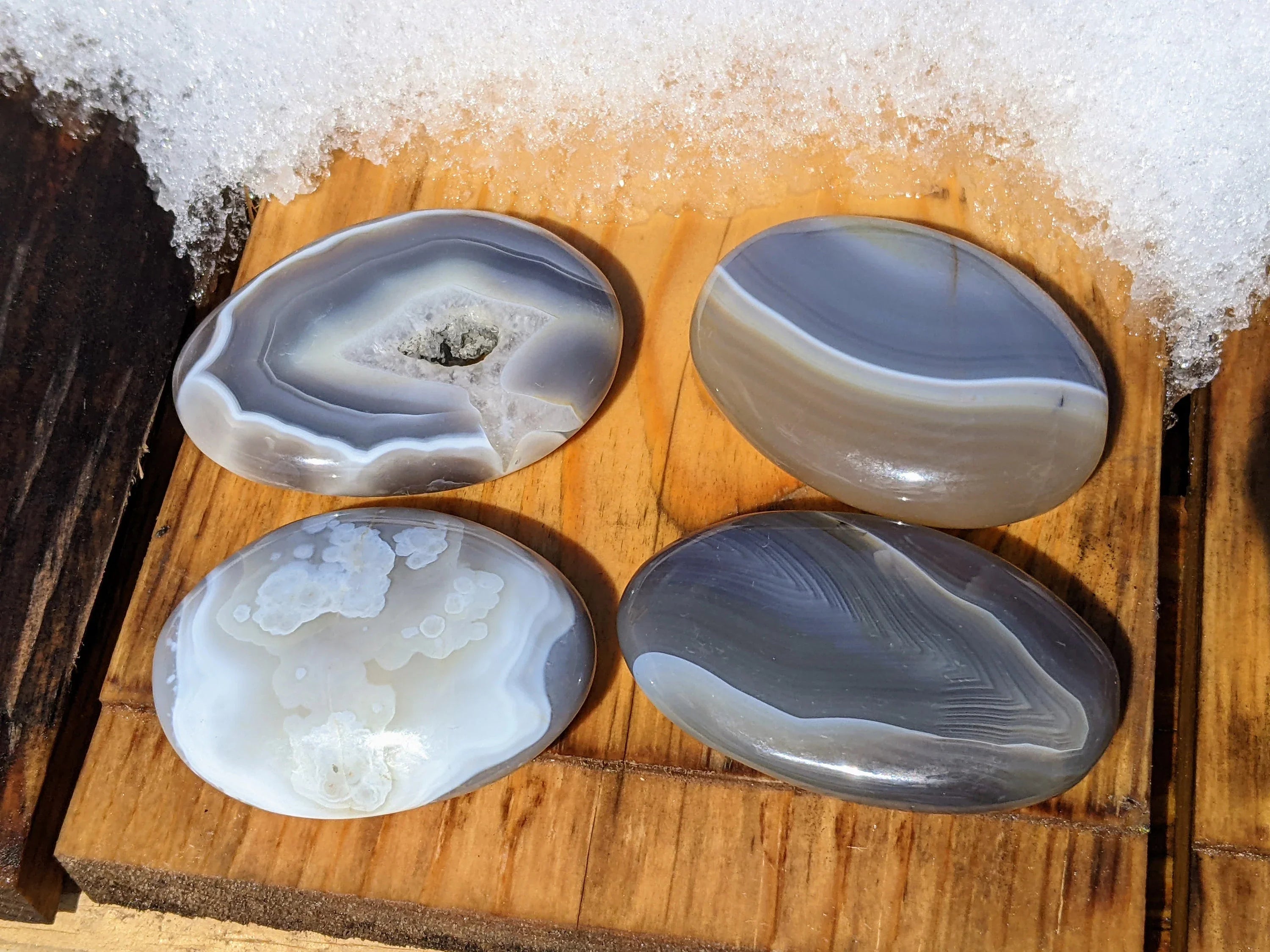 Banded Agate Palm Stones | | Wiccan Center