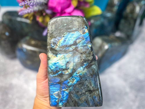 3 LB+ LABRADORITE free form | | Wiccan Center