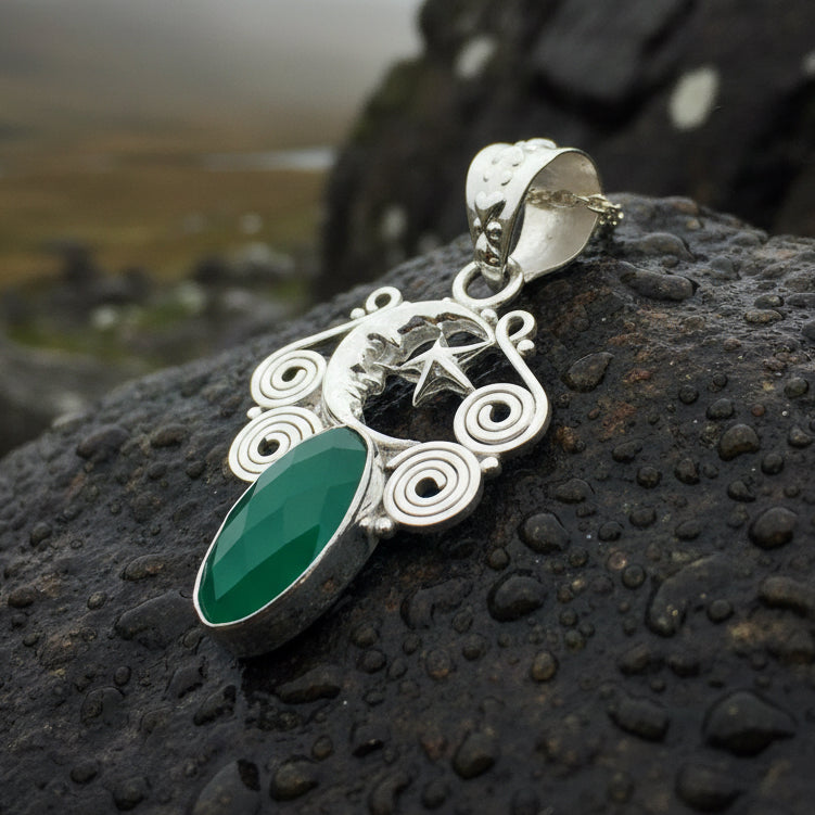 Romantic Moon Necklace | Pendant | Wiccan Center