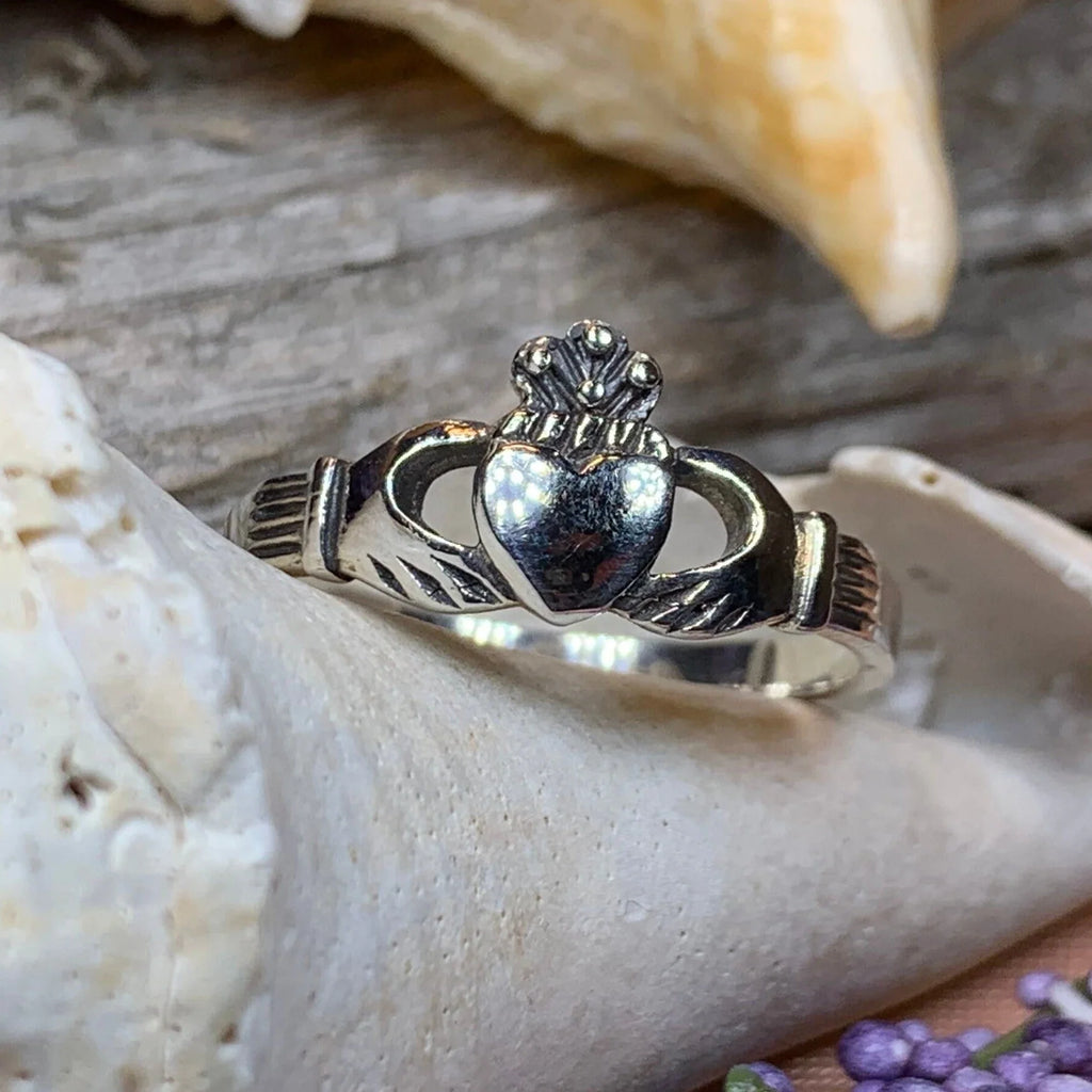 Delvin Irish Claddagh Ring in Sterling Silver | Ring | Wiccan Center