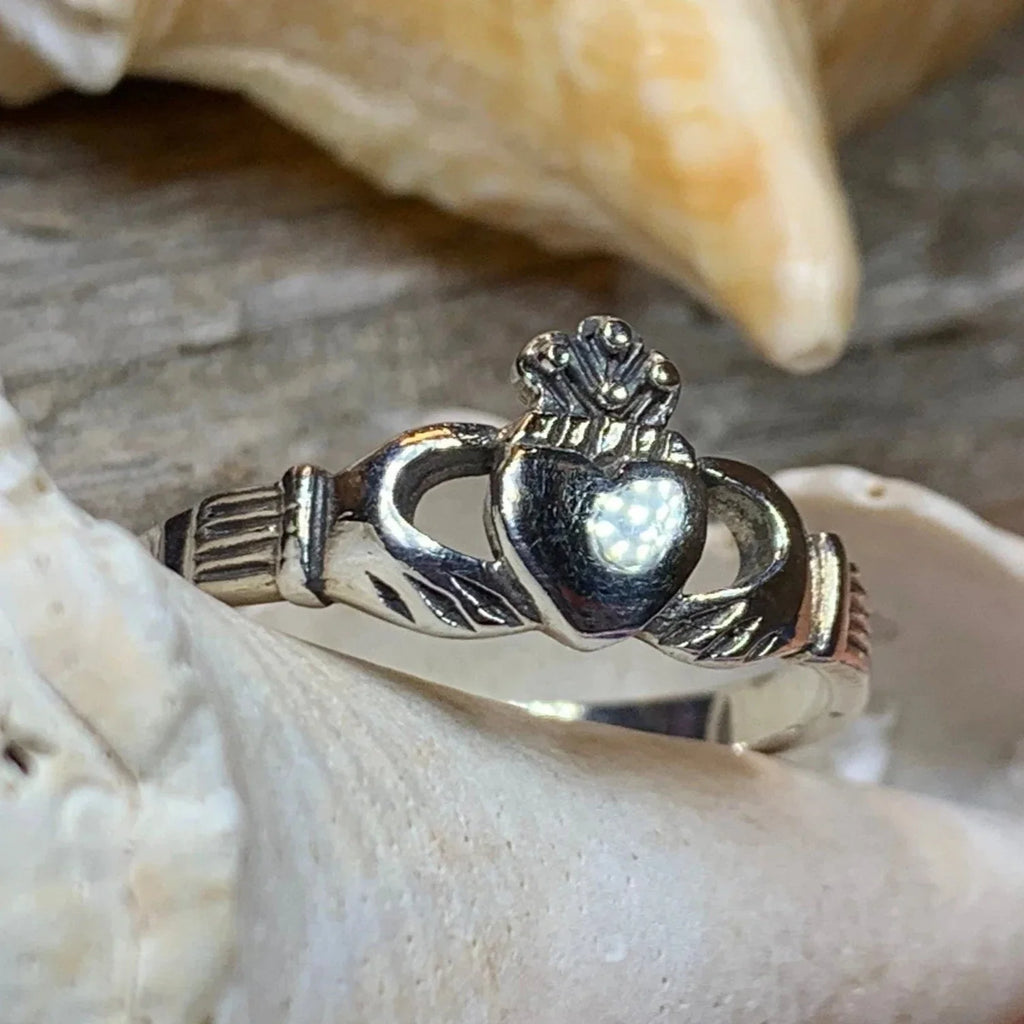 Delvin Irish Claddagh Ring in Sterling Silver | Ring | Wiccan Center