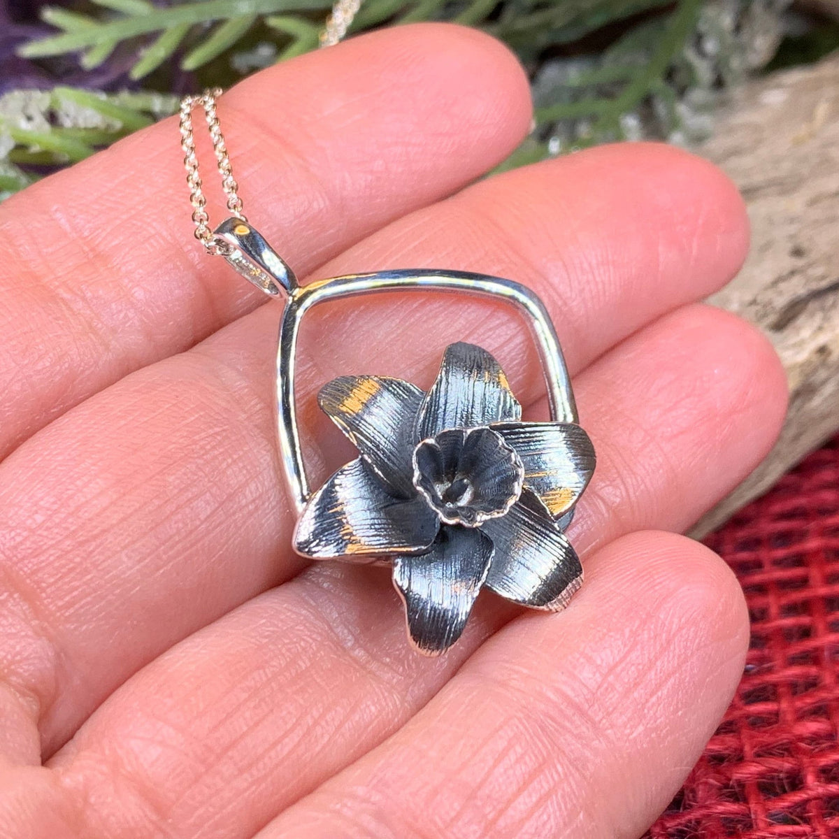 Snowdonia Daffodil Necklace | Pendant | Wiccan Center