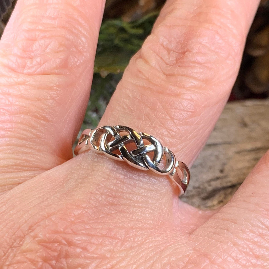 Simplicity Celtic Knot Ring in Sterling Silver | Ring | Wiccan Center