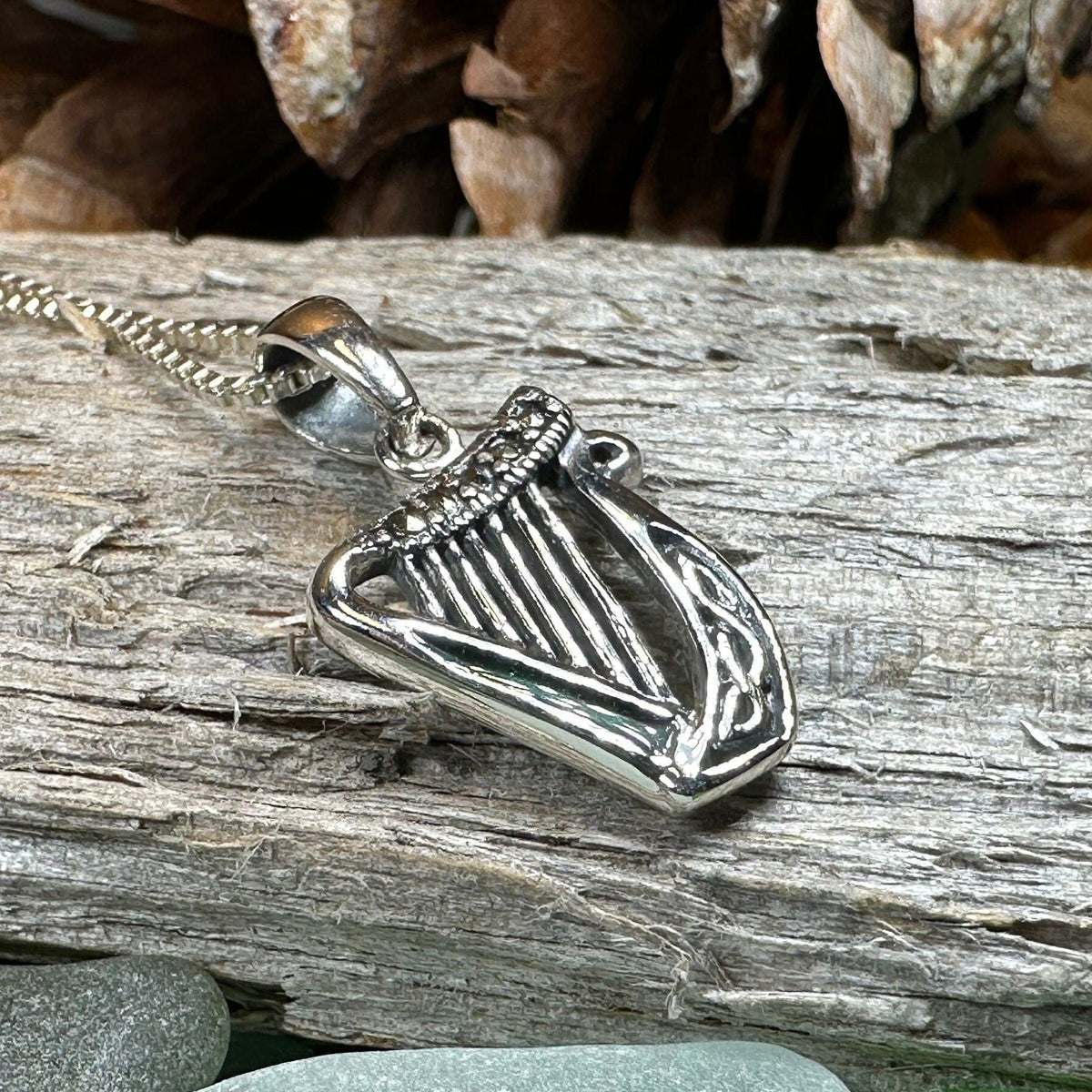 Green Enamel Harp Necklace | Pendant | Wiccan Center