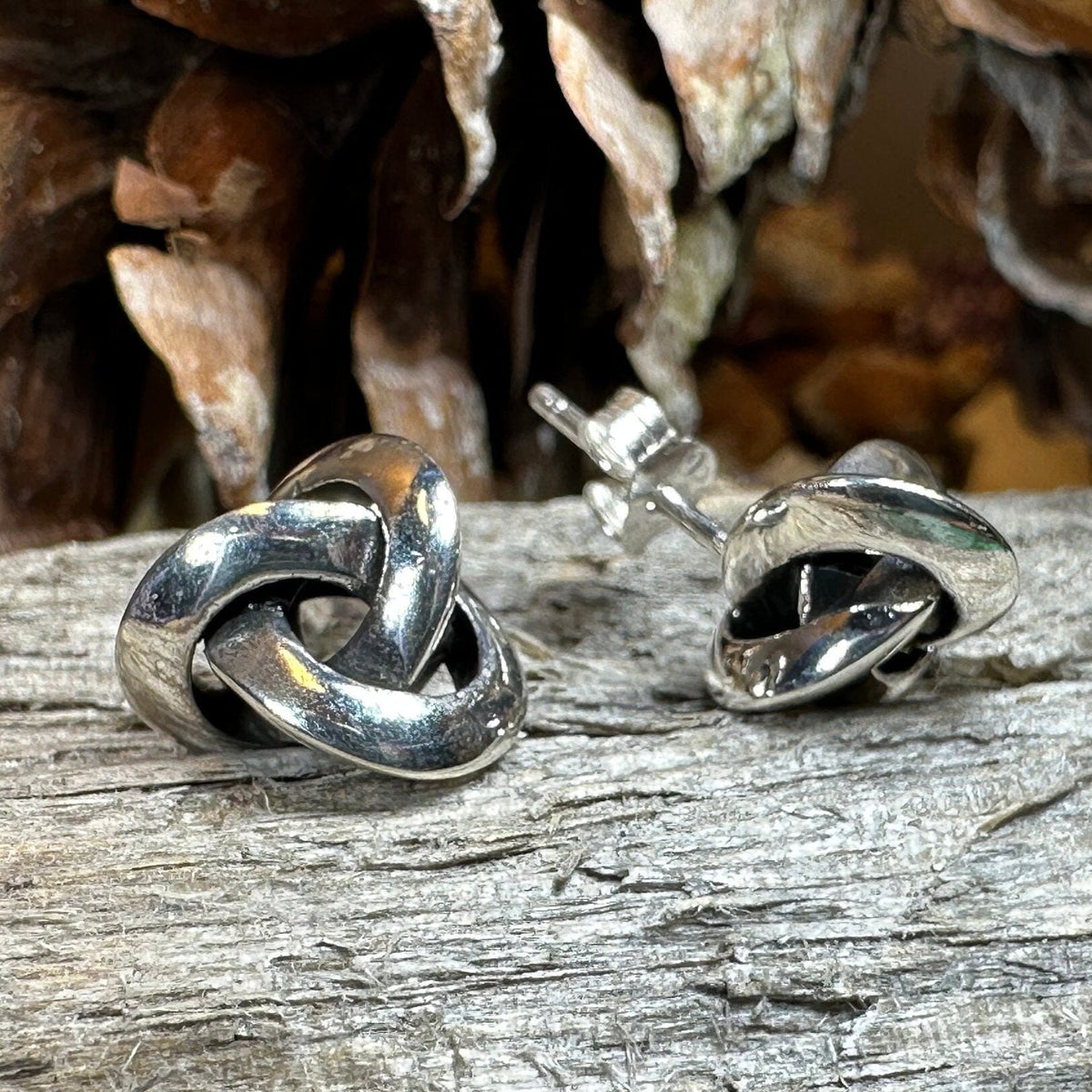 Vaylia Celtic Knot Post Earrings | Post Earrings | Wiccan Center