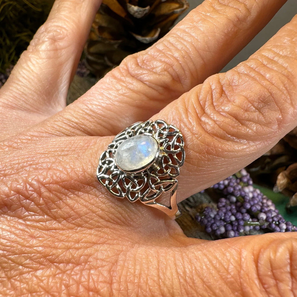Celtic Starglow Moonstone Ring in Sterling Silver