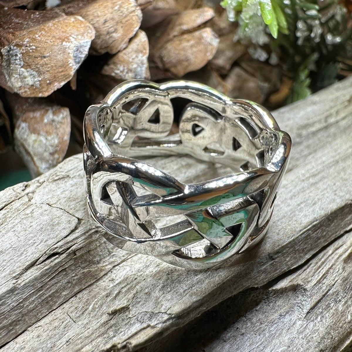 Classic Celtic Knot Ring in Sterling Silver | Ring | Wiccan Center