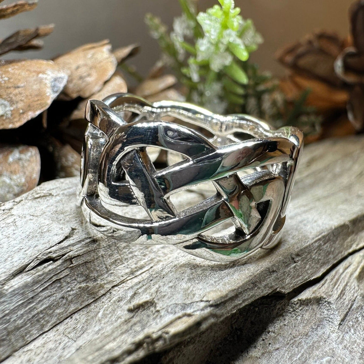 Classic Celtic Knot Ring in Sterling Silver | Ring | Wiccan Center