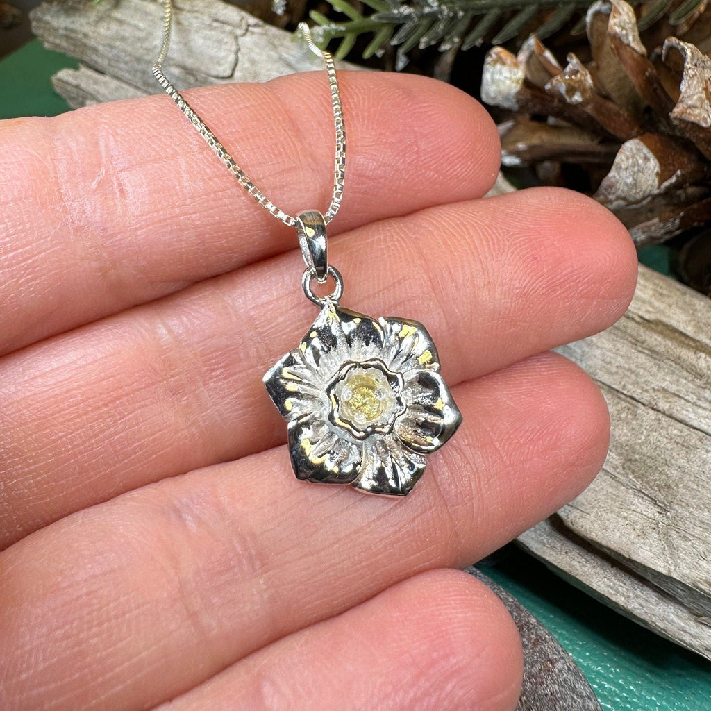 Welsh Daffodil Necklace | Pendant | Wiccan Center