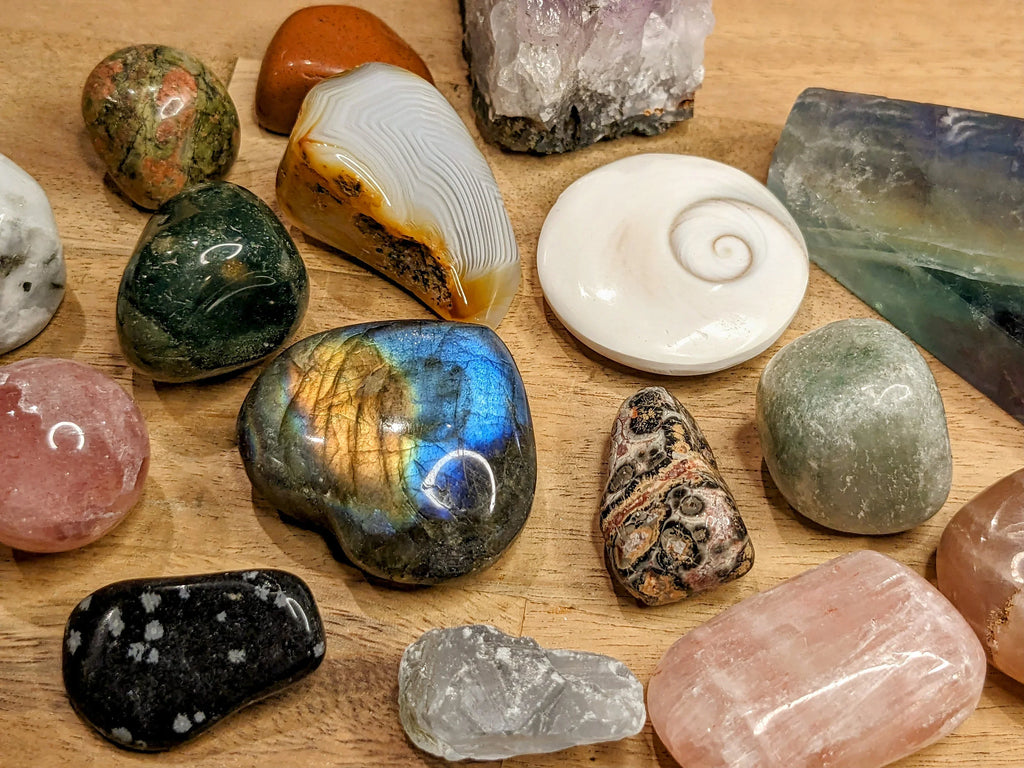 Valentine's Day Crystal Bundle Box | | Wiccan Center