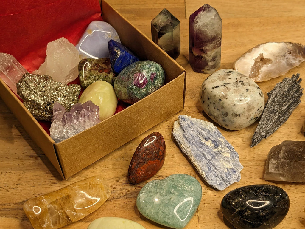 Valentine's Day Crystal Bundle Box | | Wiccan Center