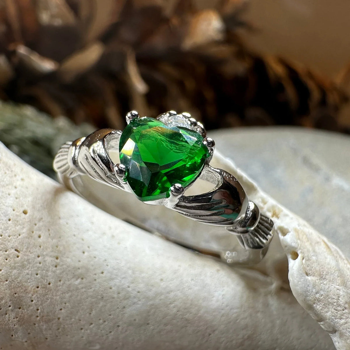 Emerald Green Claddagh Ring | Ring | Wiccan Center