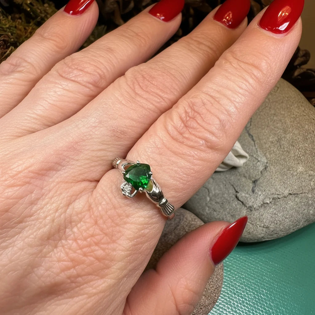Emerald Green Claddagh Ring | Ring | Wiccan Center