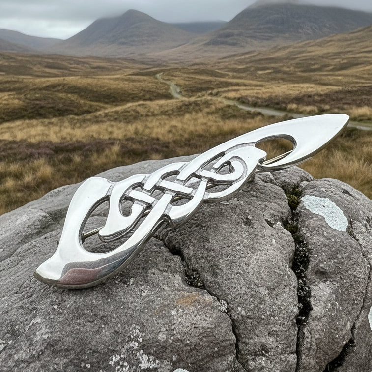 Evenflow Celtic Kilt Pin - Handmade in Scotland | Kilt Pin | Wiccan Center