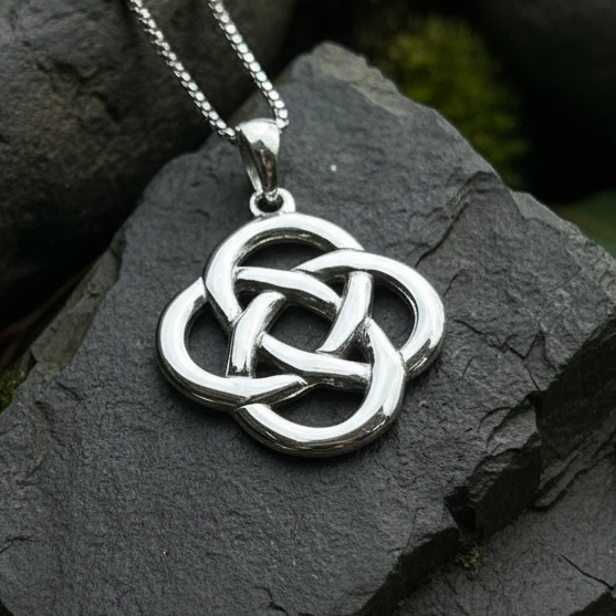 Celtic Strength Dara Knot Necklace | Pendant | Wiccan Center