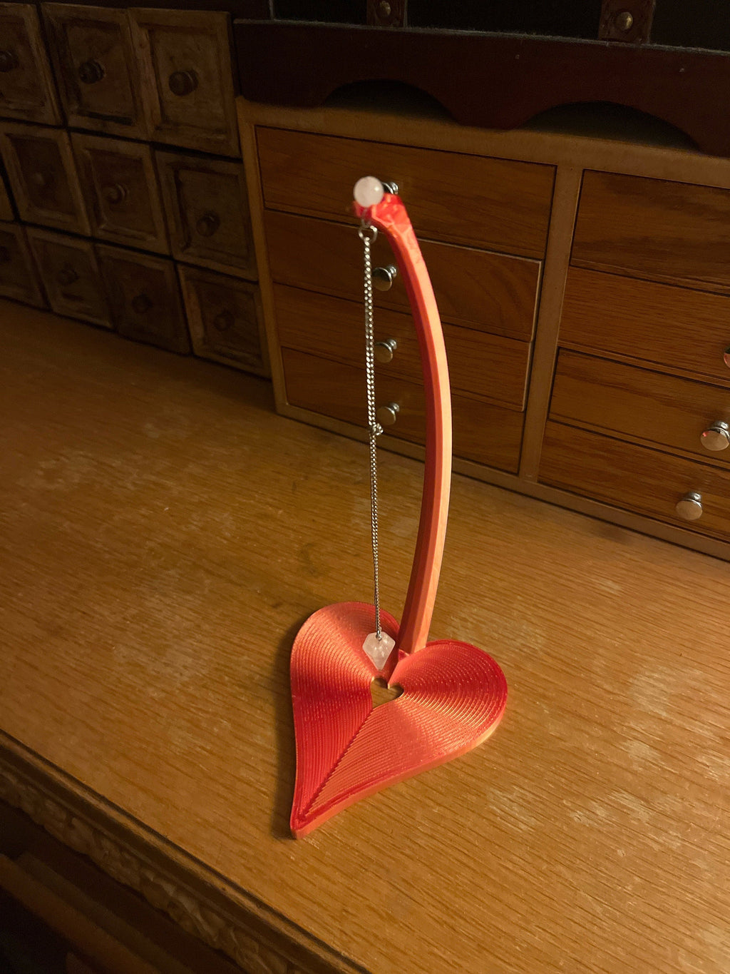 Heart Stand for Jewelry or Pendulums (3D Printed PLA Plastic) | | Wiccan Center