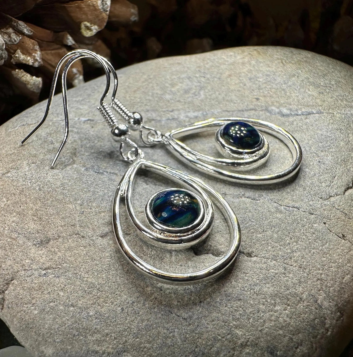 Heathergems Scottish Celtic Drop Earrings | Dangle Earrings | Wiccan Center