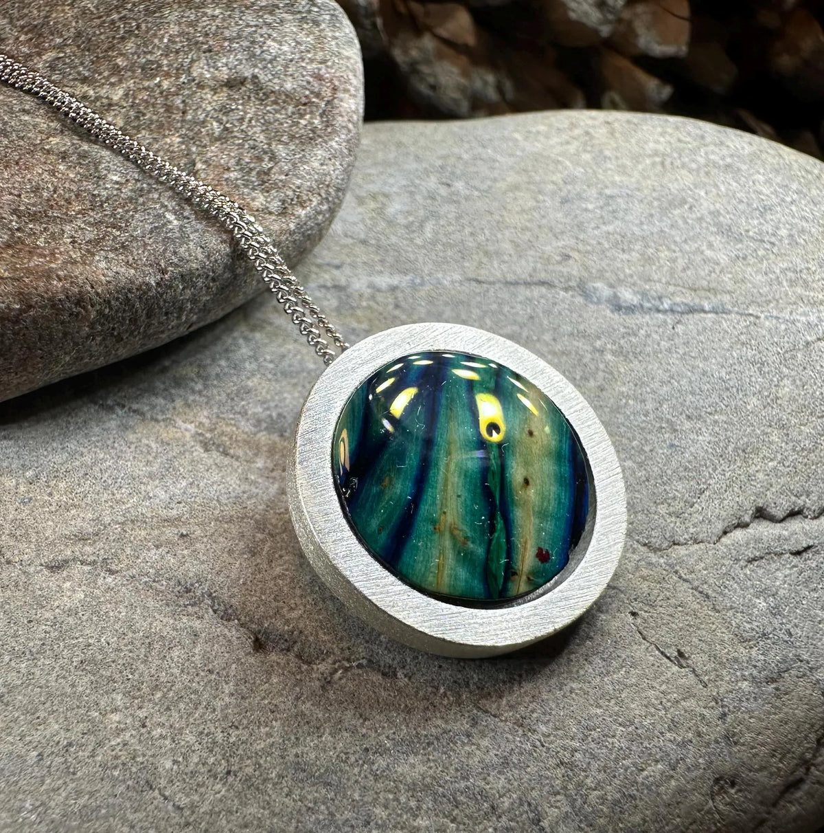 Heathergems Scottish Highlands Necklace - Handmade in Scotland | Pendant | Wiccan Center