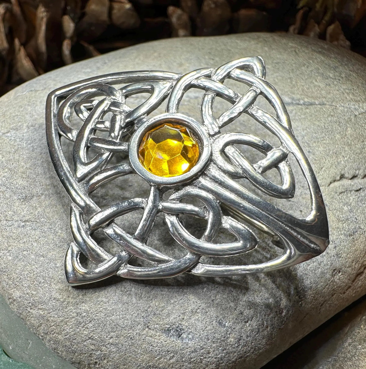Alyssa Celtic Knot Brooch | Brooch | Wiccan Center