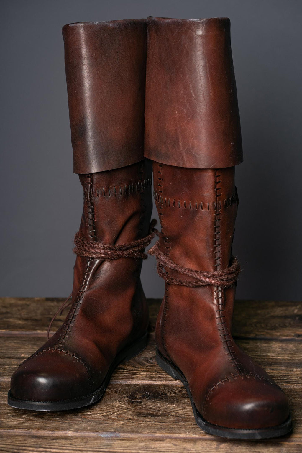 Red High Leather Boots "Aragorn" | Boots | Wiccan Center