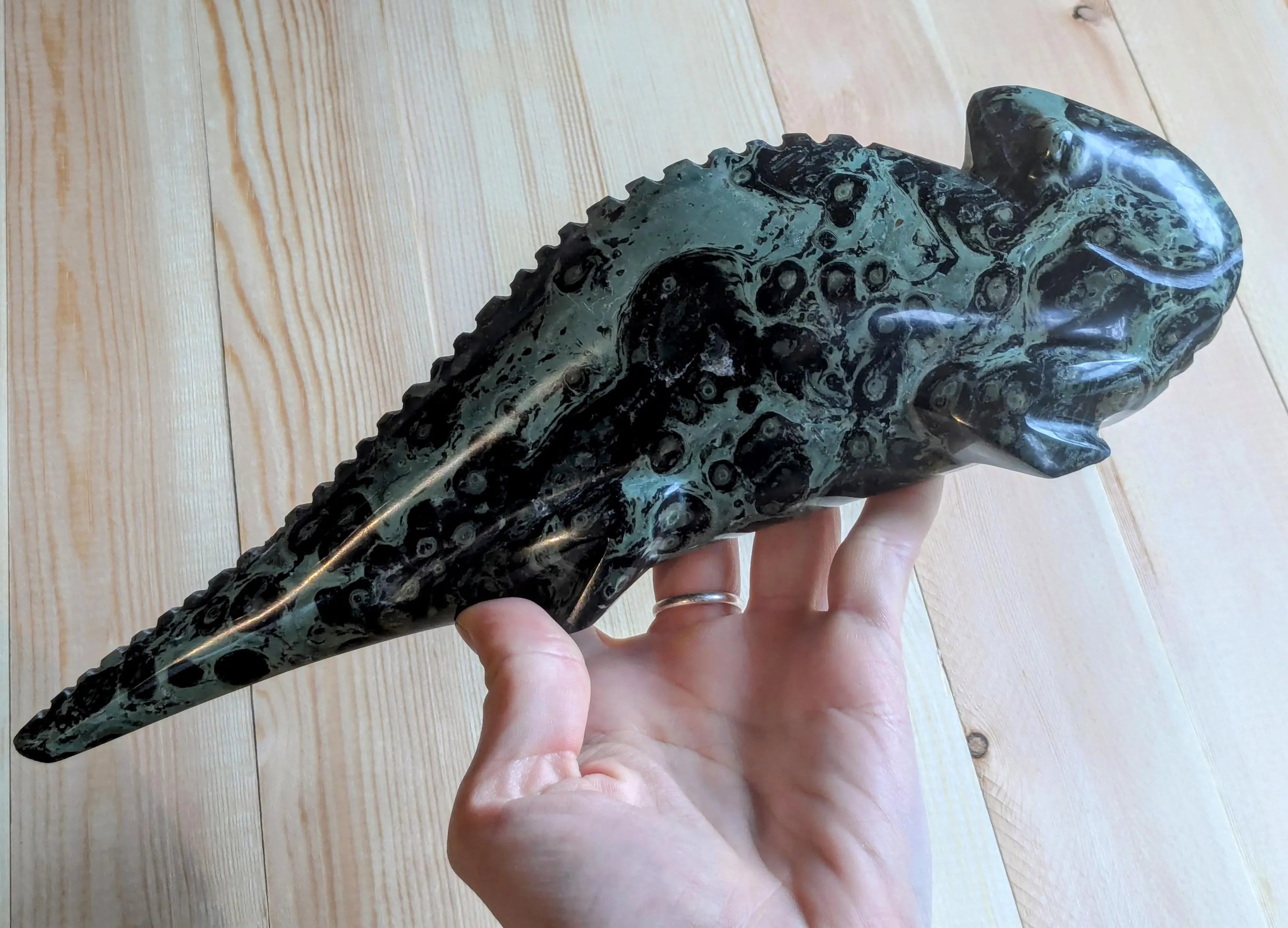 Kambaba Jasper Chameleon Carving - OOAK | | Wiccan Center