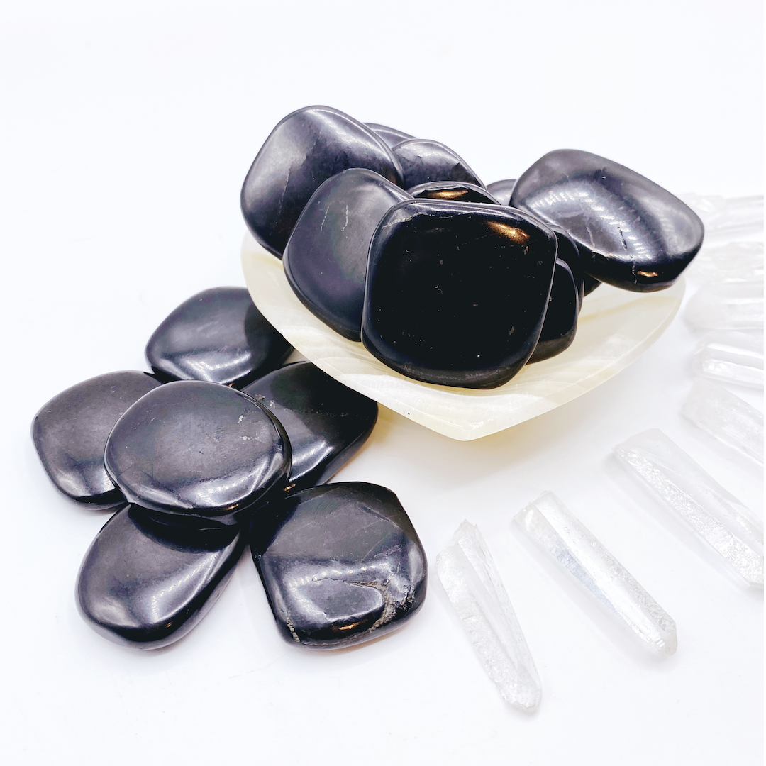 Shungite Flat Pocket/Tumbled Stones