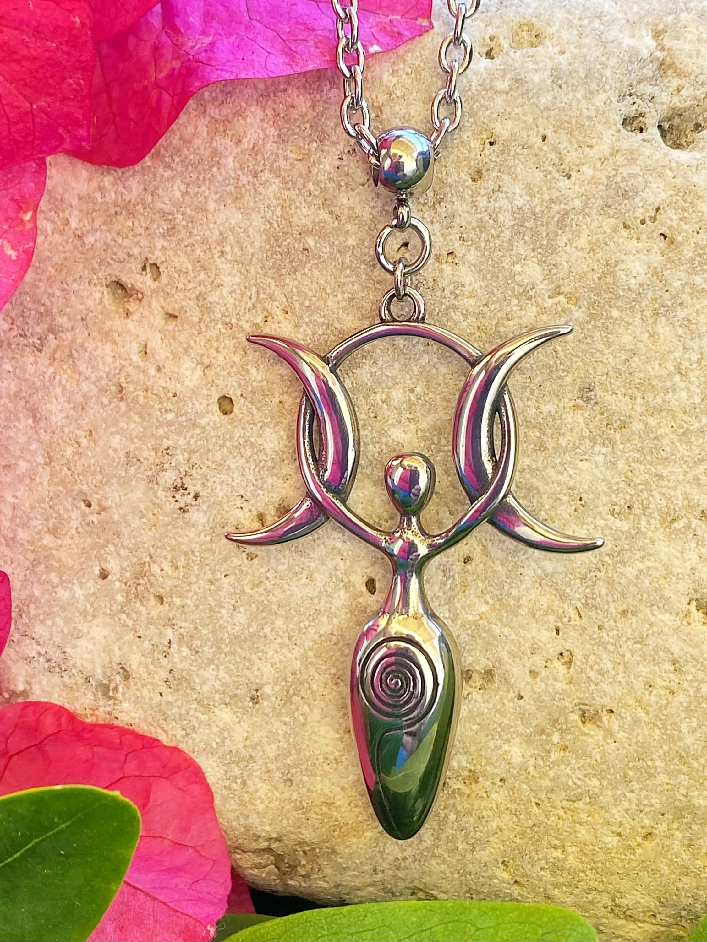 MOON GODDESS NECKLACE | | Wiccan Center