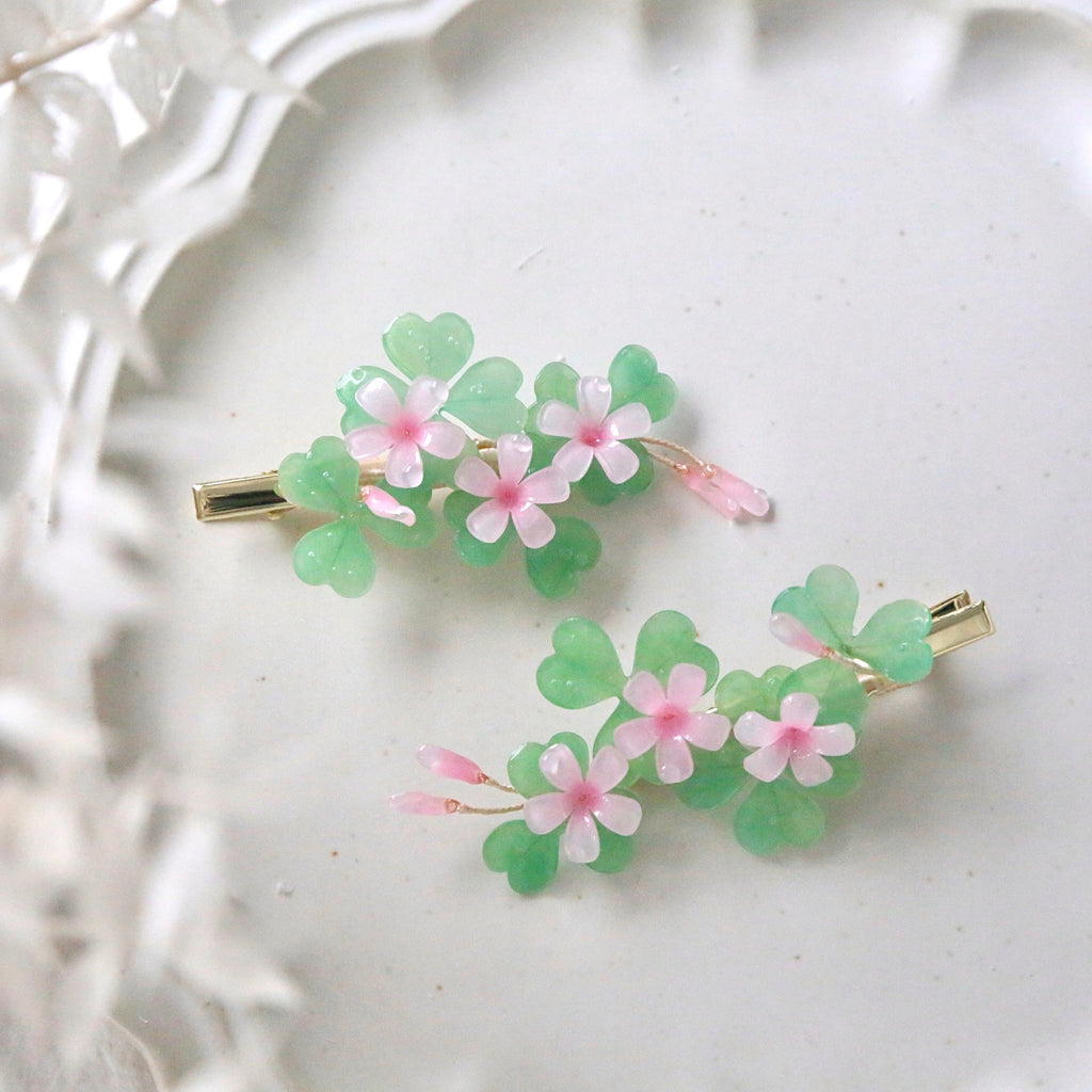 SALE - Creeping Woodsorrel Hair Clips
