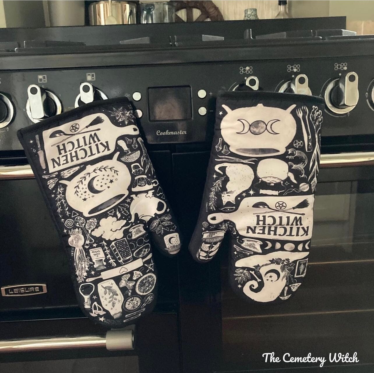 Kitchen Witch Oven Mitt Set | Kitchen | Wiccan Center