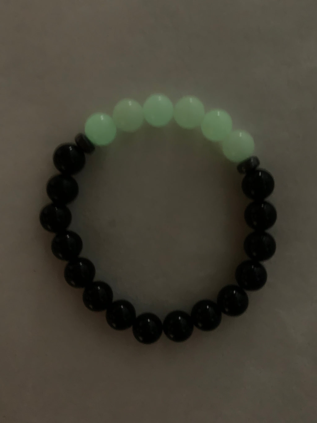 Aragonite Green/Yellow with Onyx Bracelet 8 mm Round Beads - Naturally Glows in the Dark | Bracelets | Wiccan Center