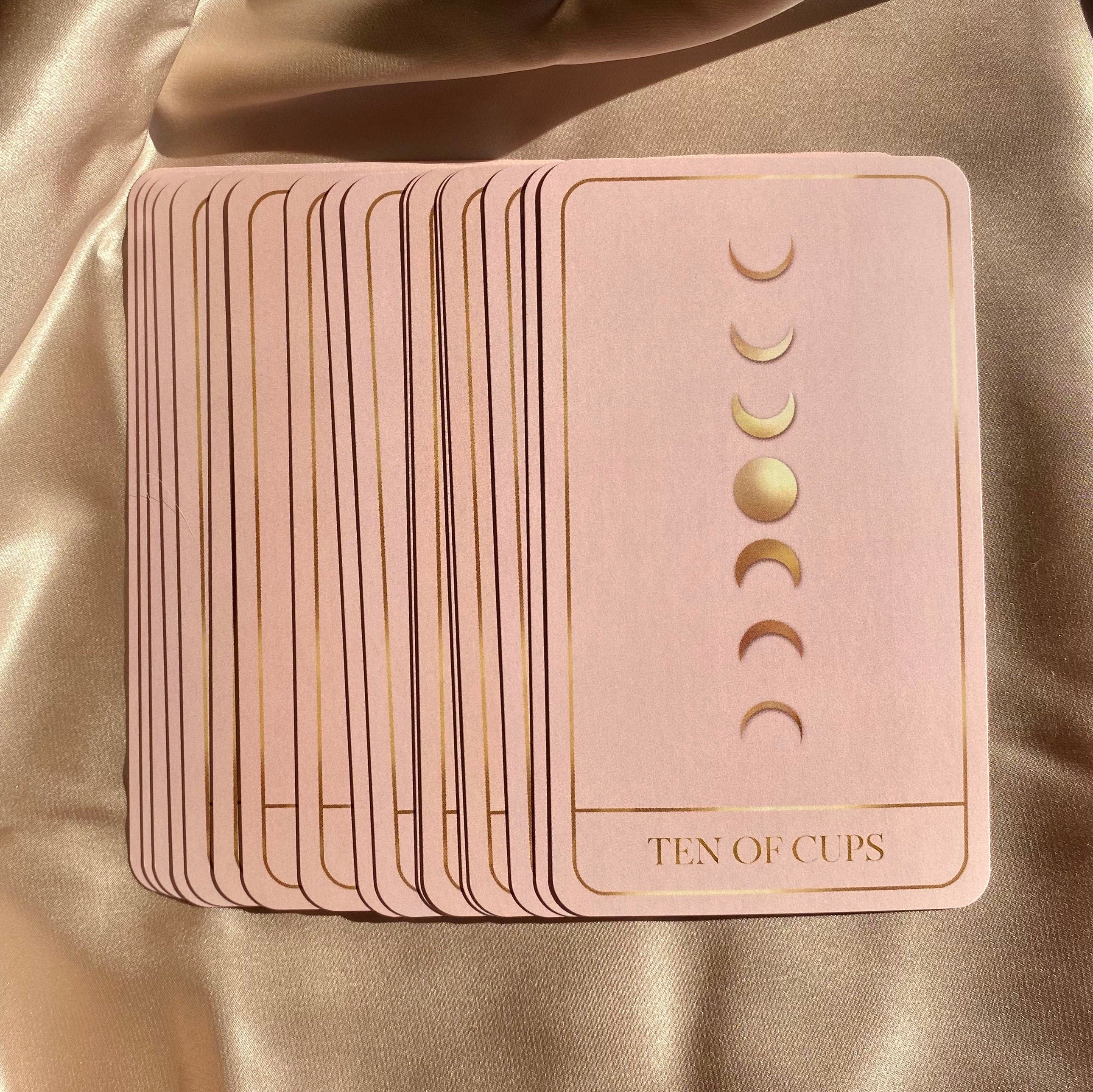 Luna Soleil Tarot Deck