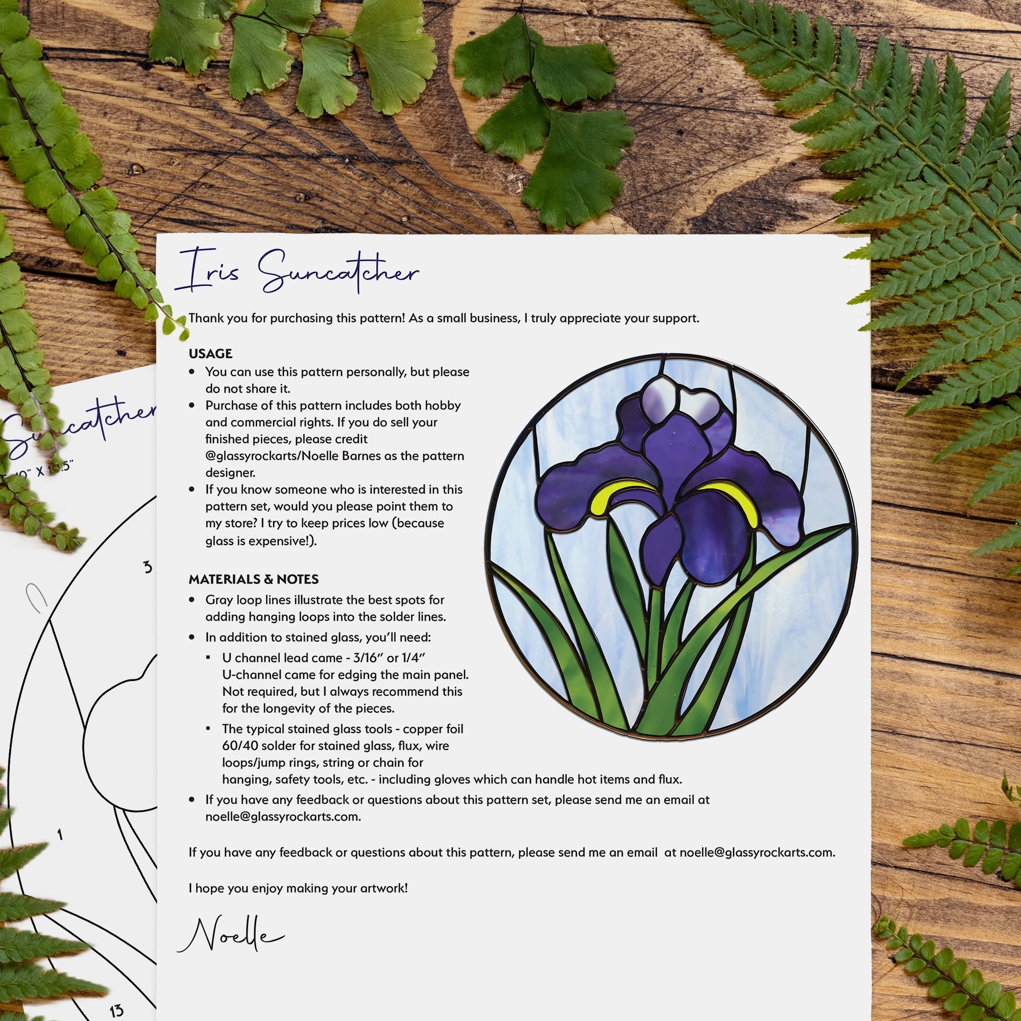 Iris Round Stained Glass Flower Pattern | Crafting Patterns & Molds | Wiccan Center