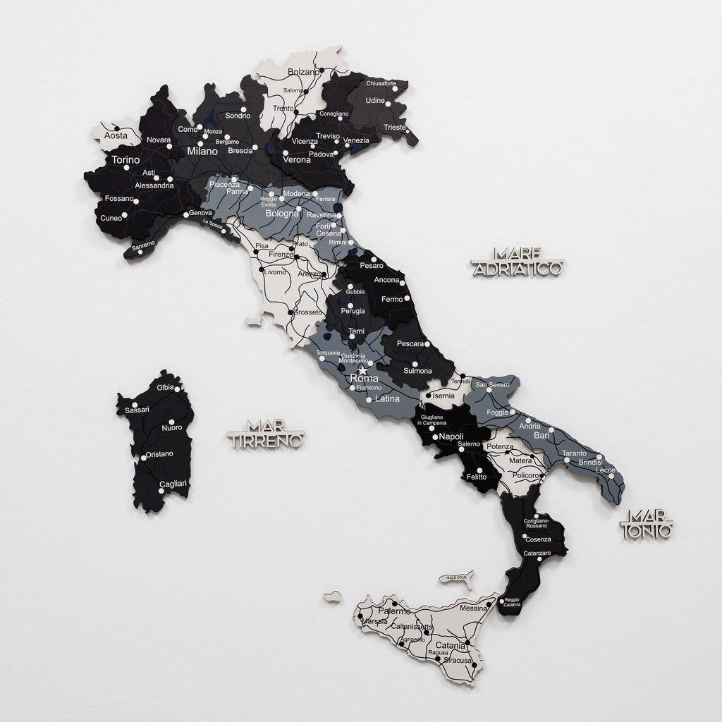 Wooden Map of Italy – Nordik