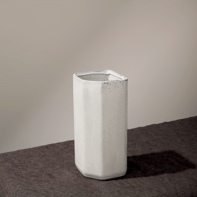 Kelis Vase