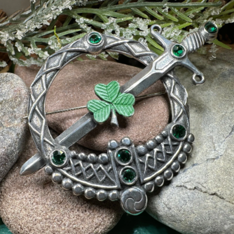 Large Irish Shamrock Shield Kilt Pin | Brooch | Wiccan Center